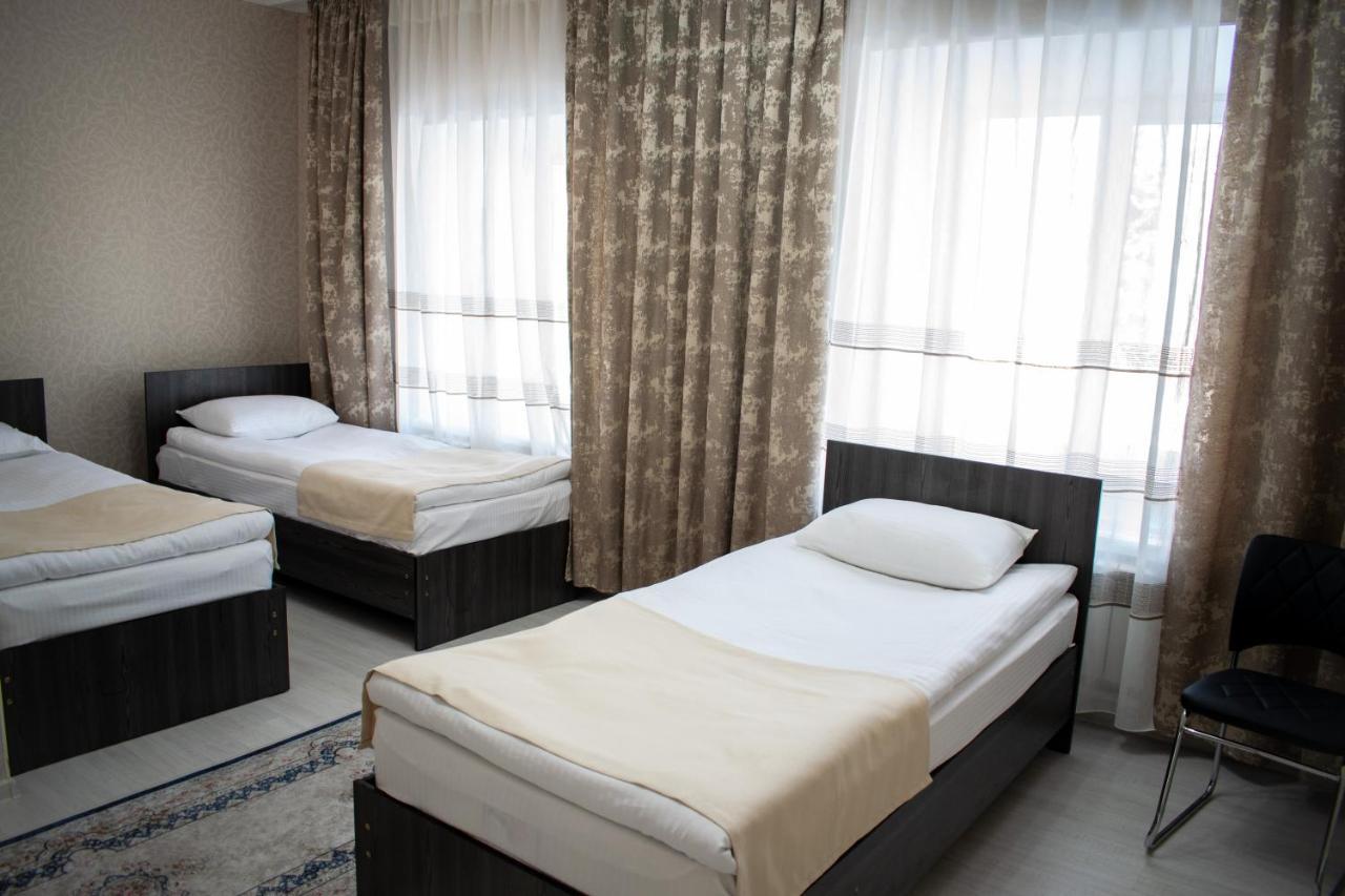 Mixx Hotel Каракол Экстерьер фото