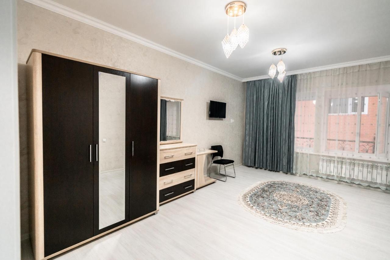 Mixx Hotel Каракол Экстерьер фото