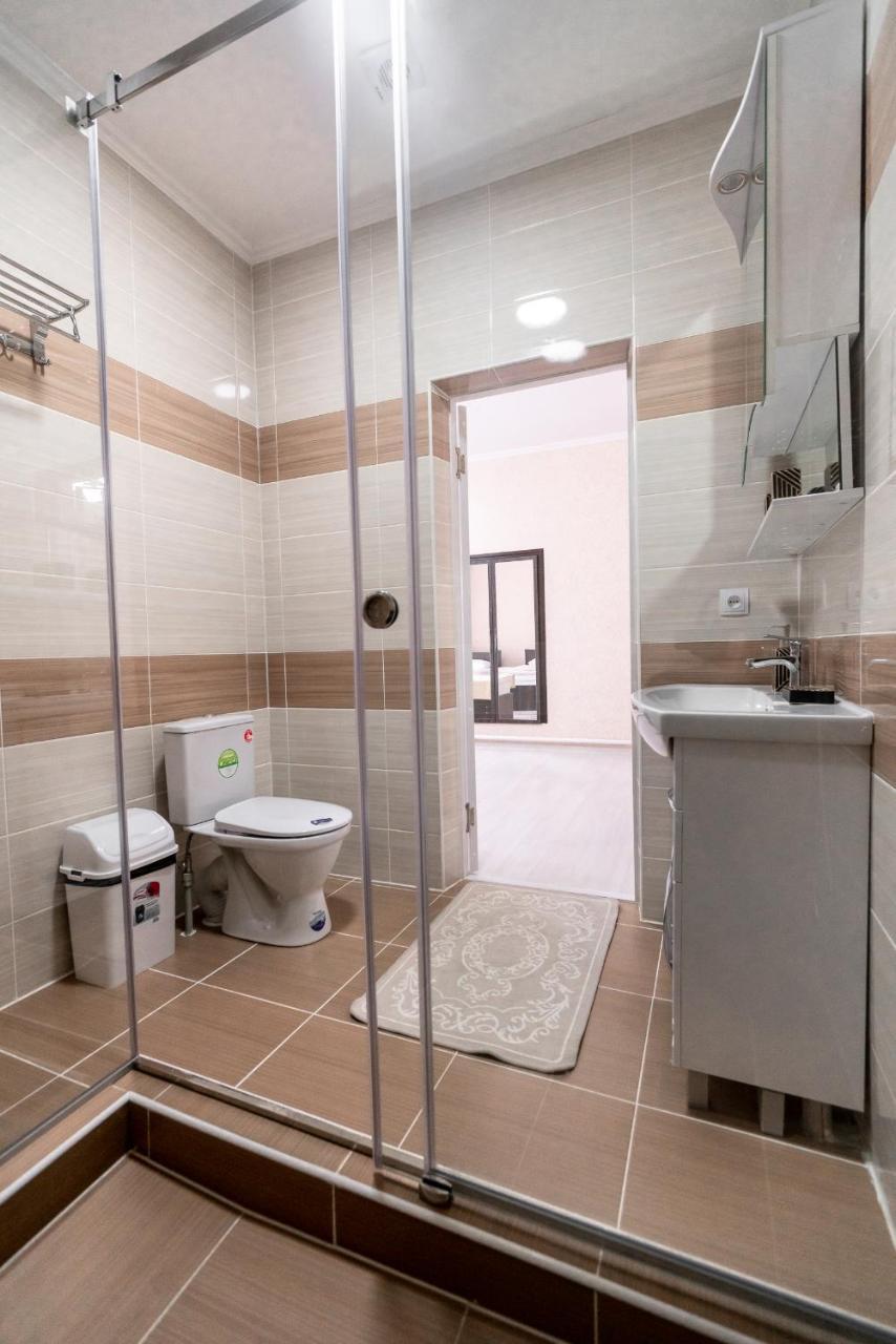 Mixx Hotel Каракол Экстерьер фото