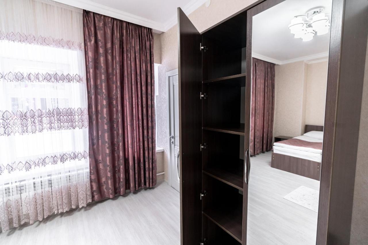 Mixx Hotel Каракол Экстерьер фото